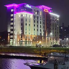 Hampton_Inn